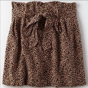 AmericanEagle paper bag style cheetah skirt sz sm